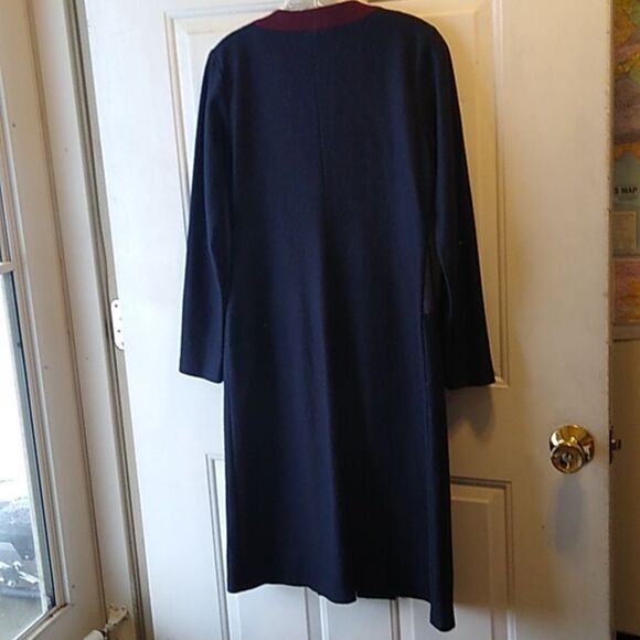 Pierre Cardin Wool Blend Gold Tone Zipper Front Burgundy/Navy Midi Dress - Picture 6 of 13